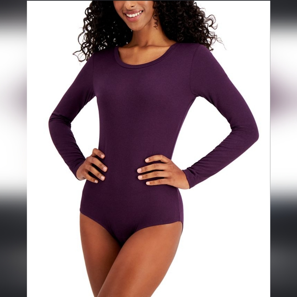 32 Degree Scoop Neck Bodysuit